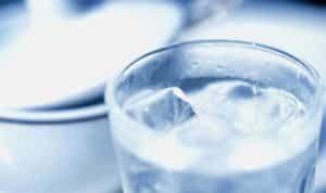 La Dieta del Agua Helada Adelgaza? Cómo Funciona y Consejos