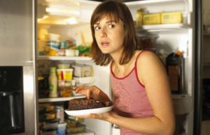 Comer Tarde en la Noche Hace Mal al Aprendizaje y la Memoria, Muestra un Estudio