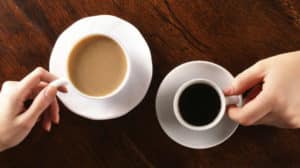 Café o Té – ¿Cuál es Mejor para la Dieta? ¿Cuál es Más Saludable?