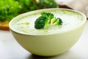 5 Recetas de Crema de Brócoli Light