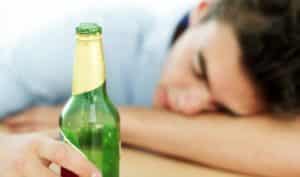 ¿Qué Sucede Cuando Se Consume una Bebida Alcohólica Antes de ir a Dormir