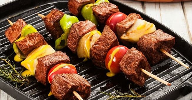 10 Recetas de brochetas de carne light 1 10 Recetas de brochetas de carne light