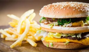 Más, otra Razón Para No Comer Más de los alimentos de preparación Rápida