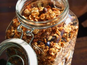 Calorías de la Granola – Tipos, Partes y Consejos