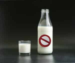 Intolerancia a la Lactosa – Síntomas, Causas, Tratamiento y Dieta