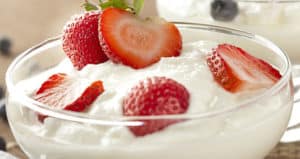 9 Beneficios del Yogur – Para que sirve y Propiedades