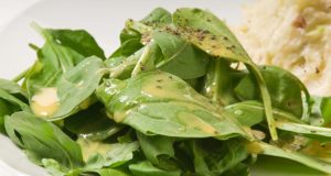 10 Recetas de Salsas para Ensaladas Light