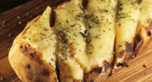 6 Recetas de Pan de Ajo Vegano