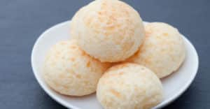8 Recetas de Pan de Queso Low Carb