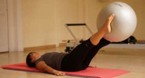 El Pilates o el entrenamiento con Pesas – ¿Cuál Elegir?