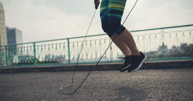 10 Beneficios de Saltar la Cuerda Para Buena Forma y Salud 1