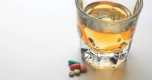 Los antidepresivos y el Alcohol – Efectos y Riesgos