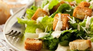 En los Peores de los Ingredientes necesarios Para Poner en Tu Ensalada.