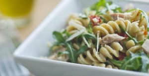 6 Recetas de Ensalada de Pasta con Atún Light