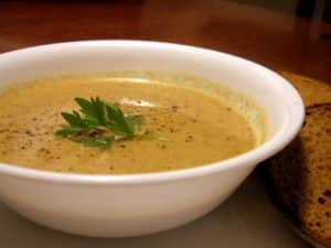 8 Recetas de sopa de berenjenas light (Pocas Calorías)