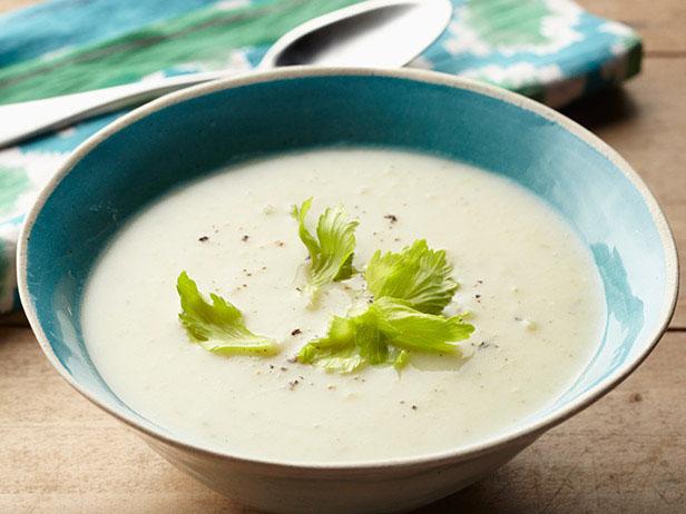 10 Recetas de sopa de puerros light 1 10 Recetas de sopa de puerros light