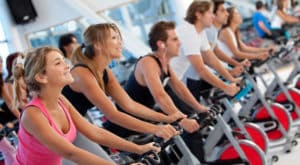 Spinning Adelgaza? Las calorías, los Beneficios y Consejos
