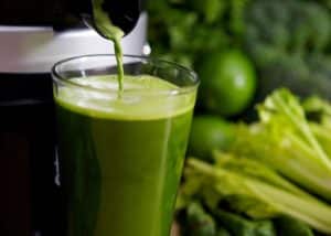 Cómo Hacer Jugo de Col Para Adelgazar