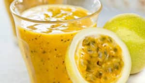 El jugo de fruta de la Pasión le Da Sueño, Verdad?