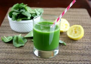 10 Beneficios del jugo de la espinaca para la buena forma y salud
