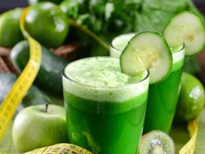 5 Recetas de Jugo Detox de Col Para Adelgazar