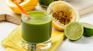 10 Recetas de jugo de col con fruta de la pasión