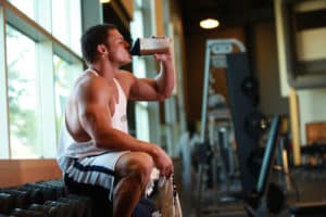 ¿Por Qué Utilizar La Proteína De Suero De Leche Para Bajar De Peso