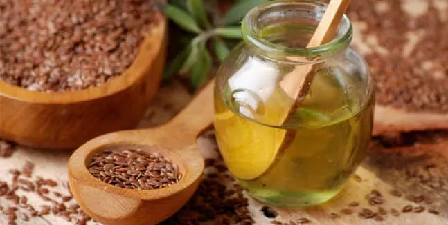 9 Beneficios del aceite de linaza dorada - Para que sirve y consejos